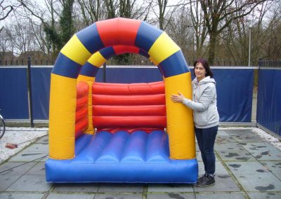 schattig springkussen voor de kleintjes